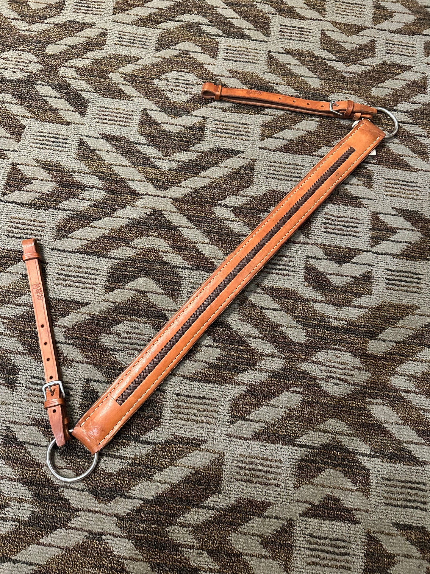 Kuda Straight Leather Breastcollar
