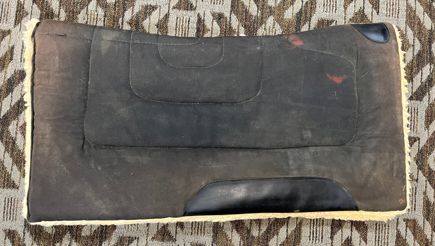 Oversized Fleece Saddle Pad