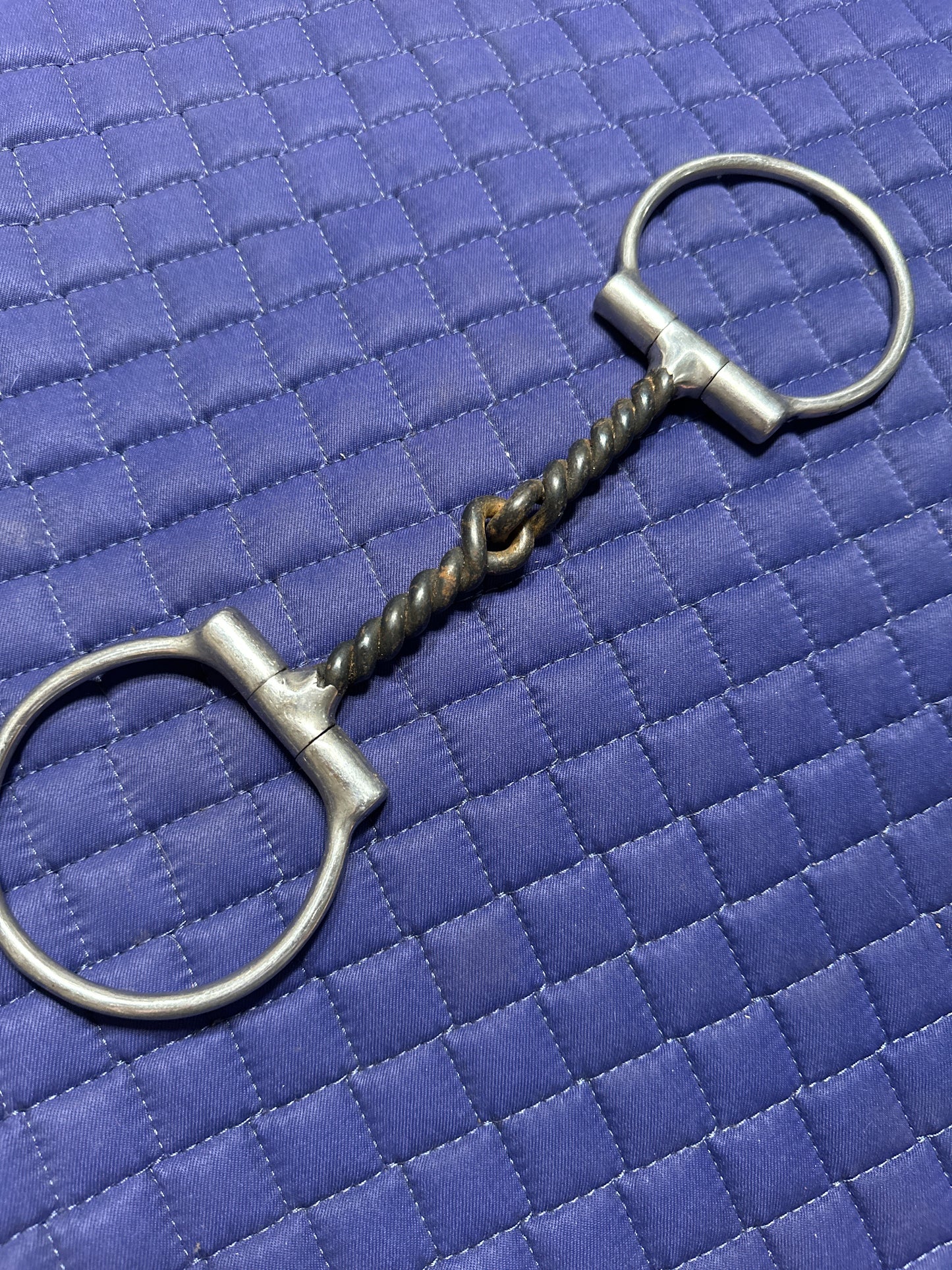 Twisted Offset D Ring - 4.75”