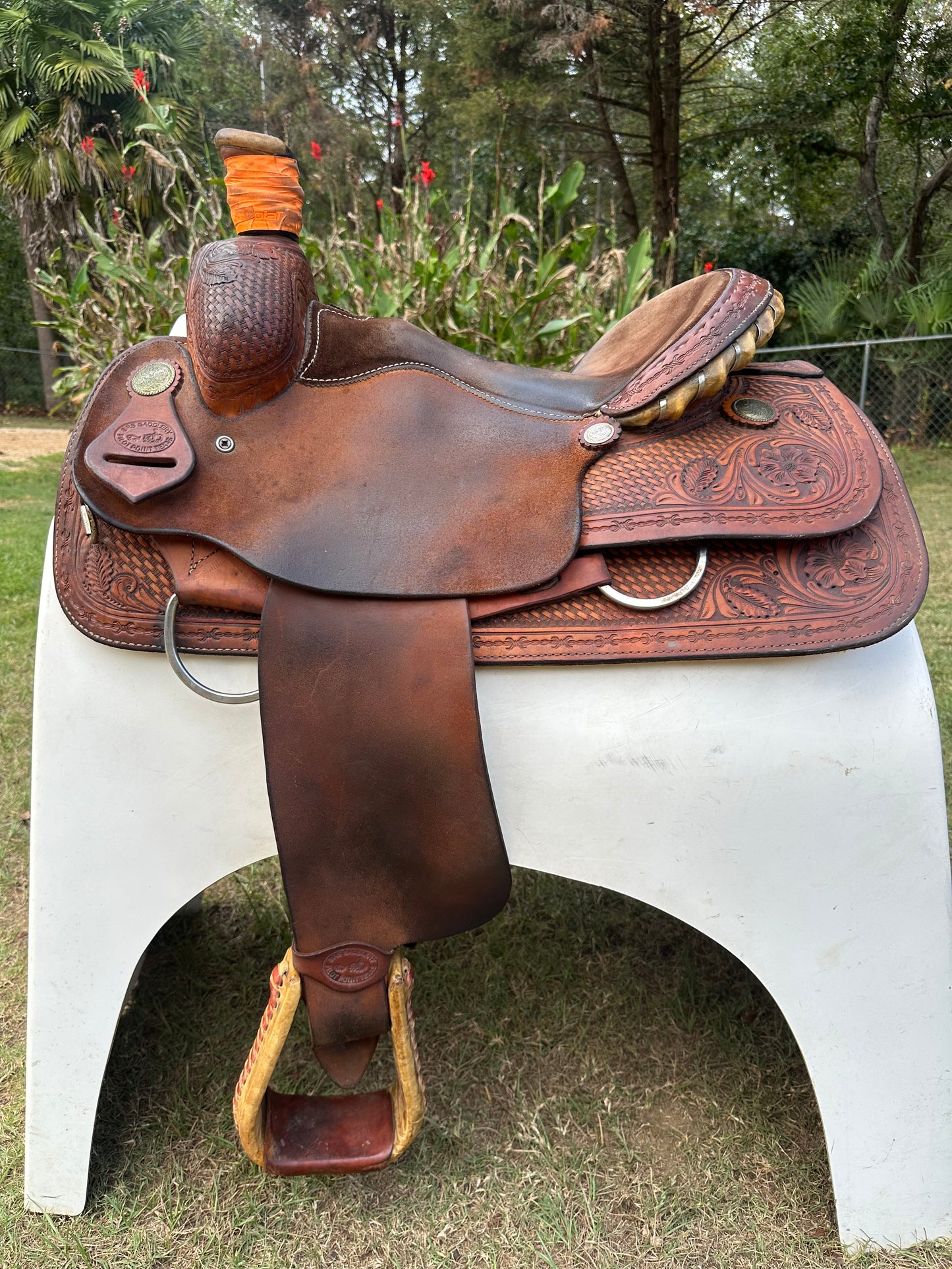 SRS Roping Saddle