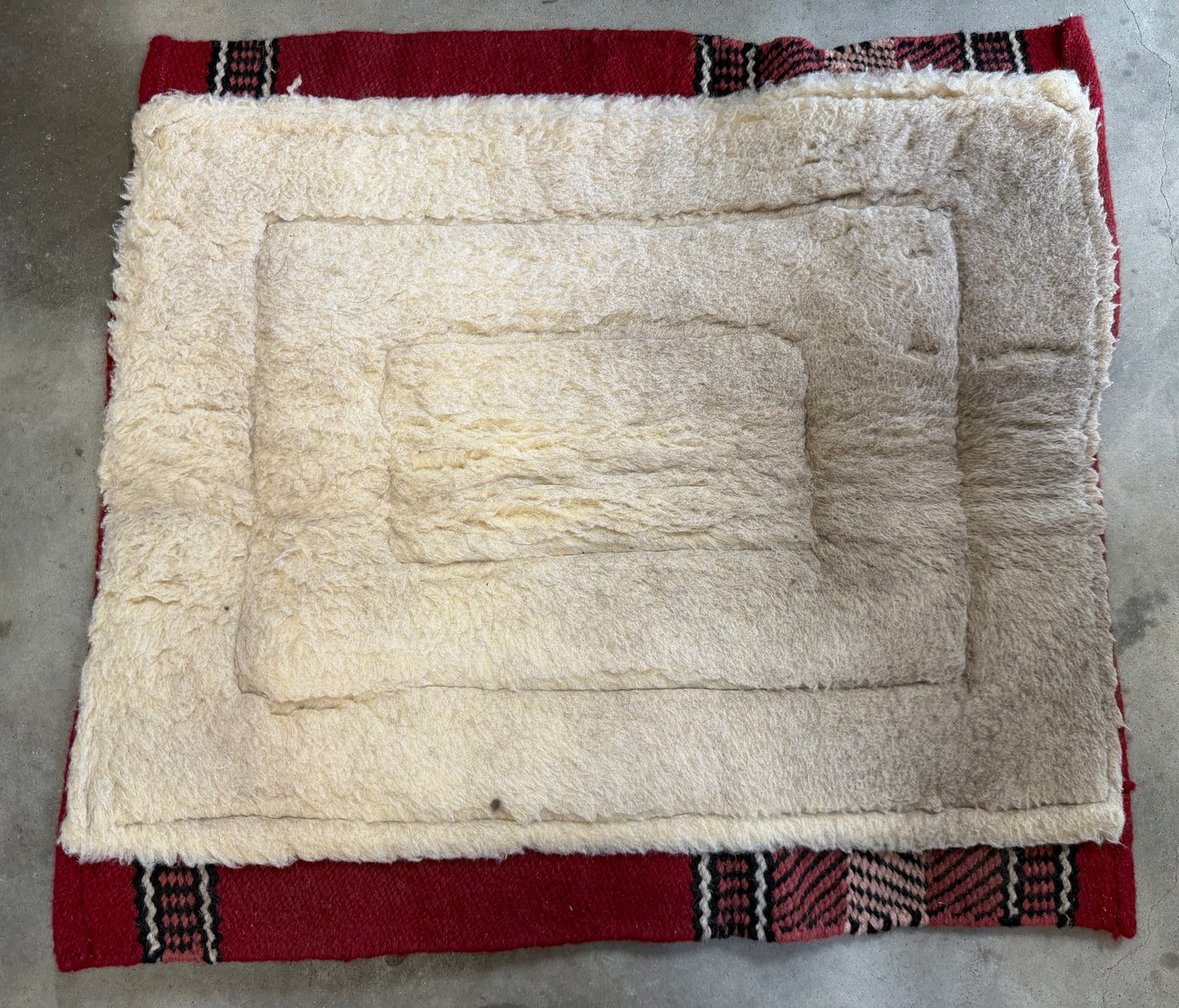 Red Wool Top Pad