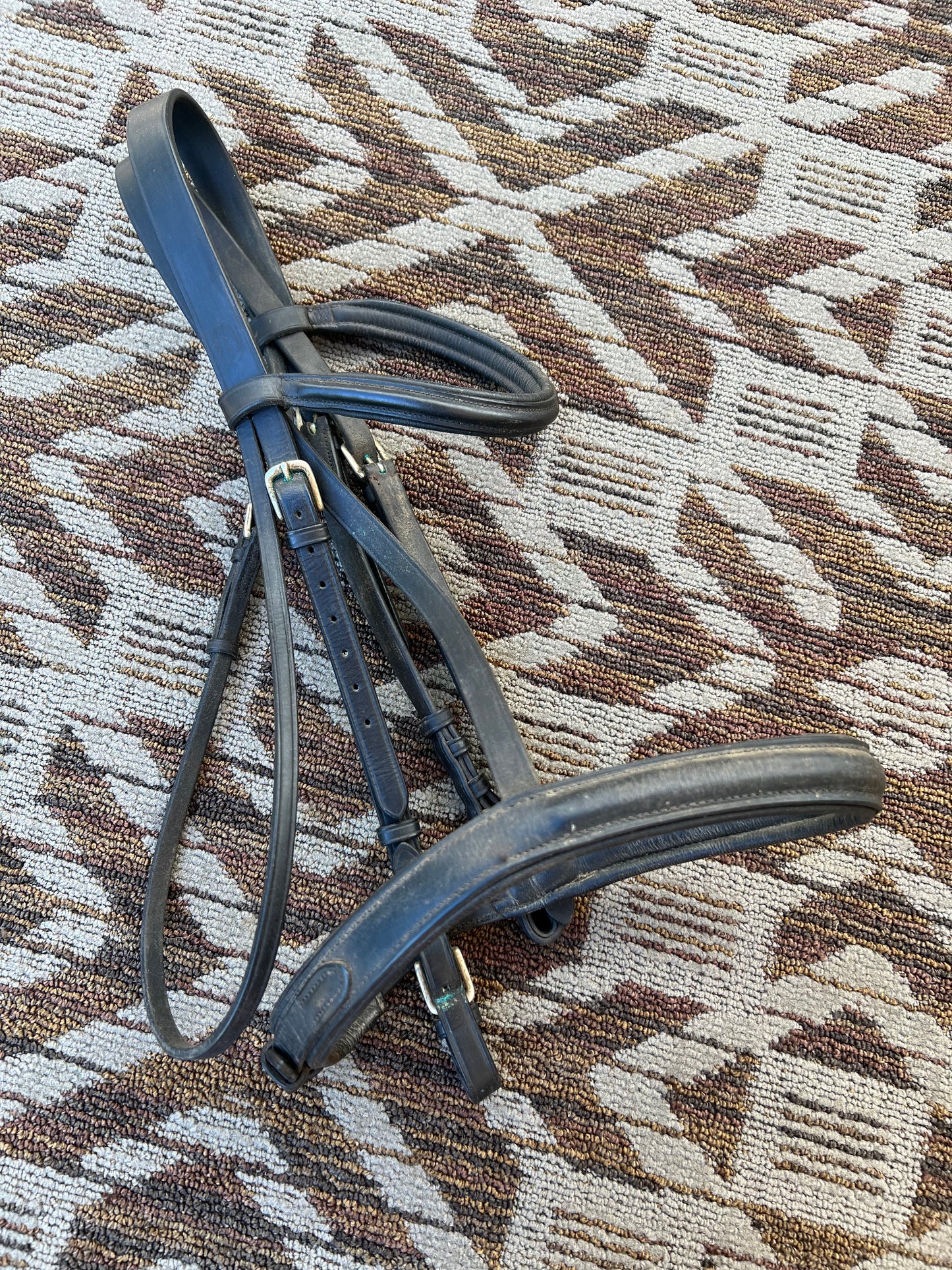 Bobby’s English Tack Black Dressage Bridle