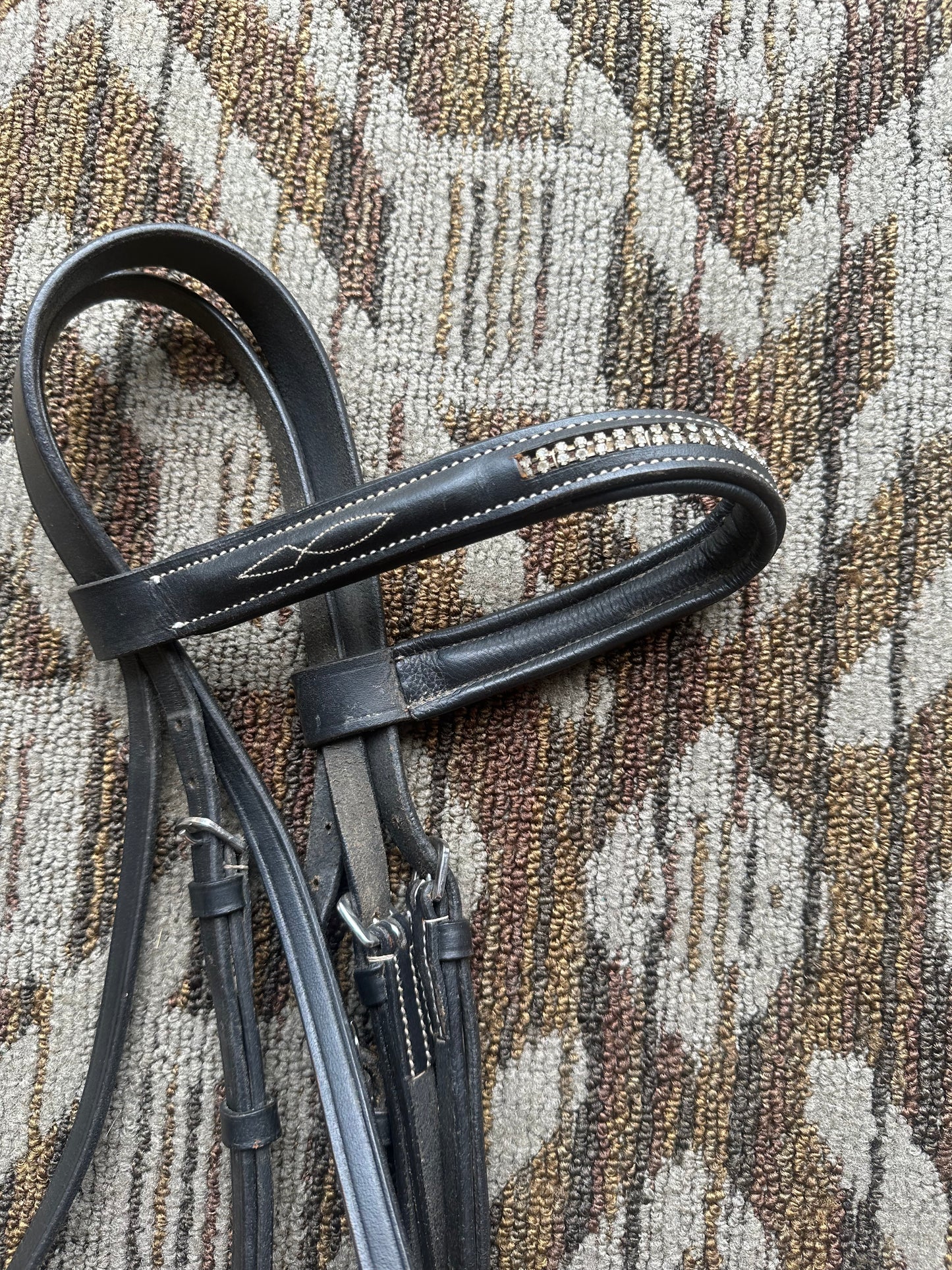 Black Stitched Blingy Bridle
