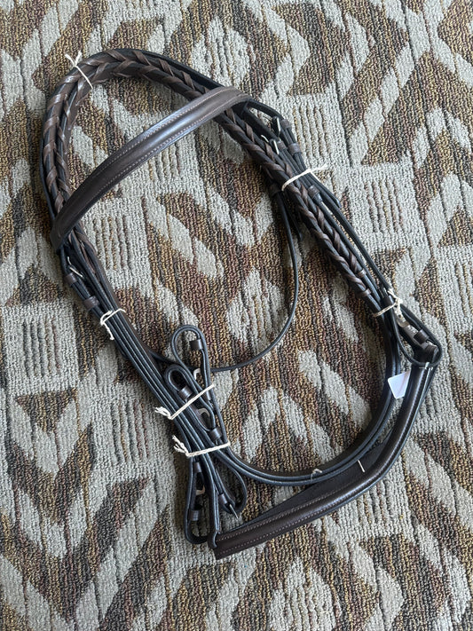 New Brown Bridle Set w/ Matching Reins
