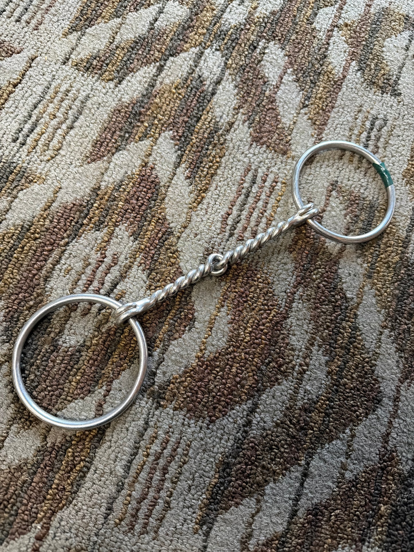 Twisted Loose Ring - 5.75”