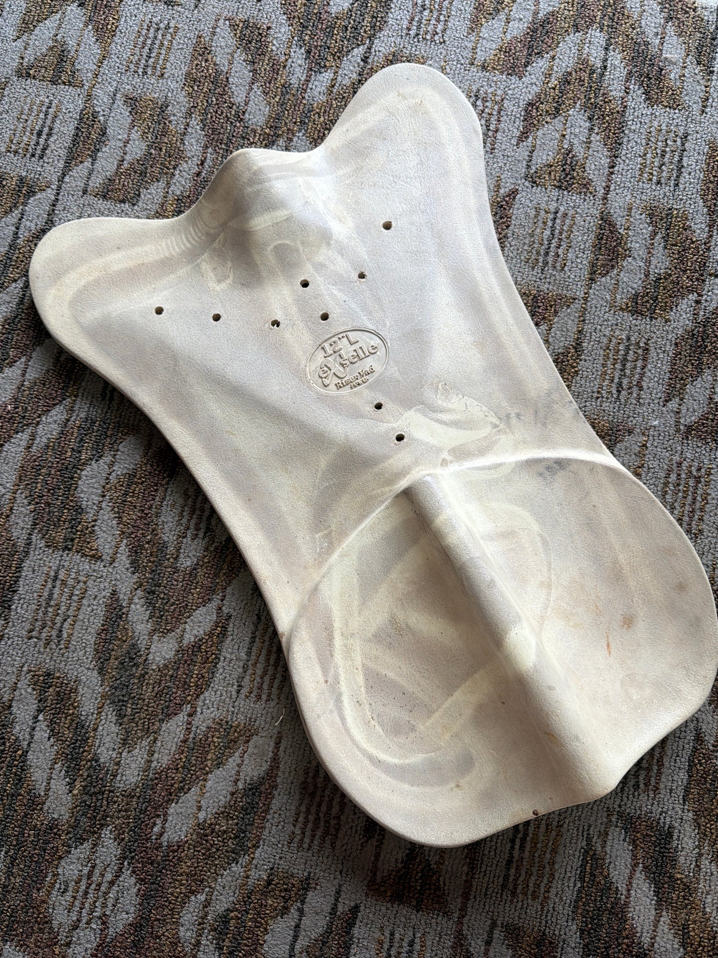 Exselle Riser Pad