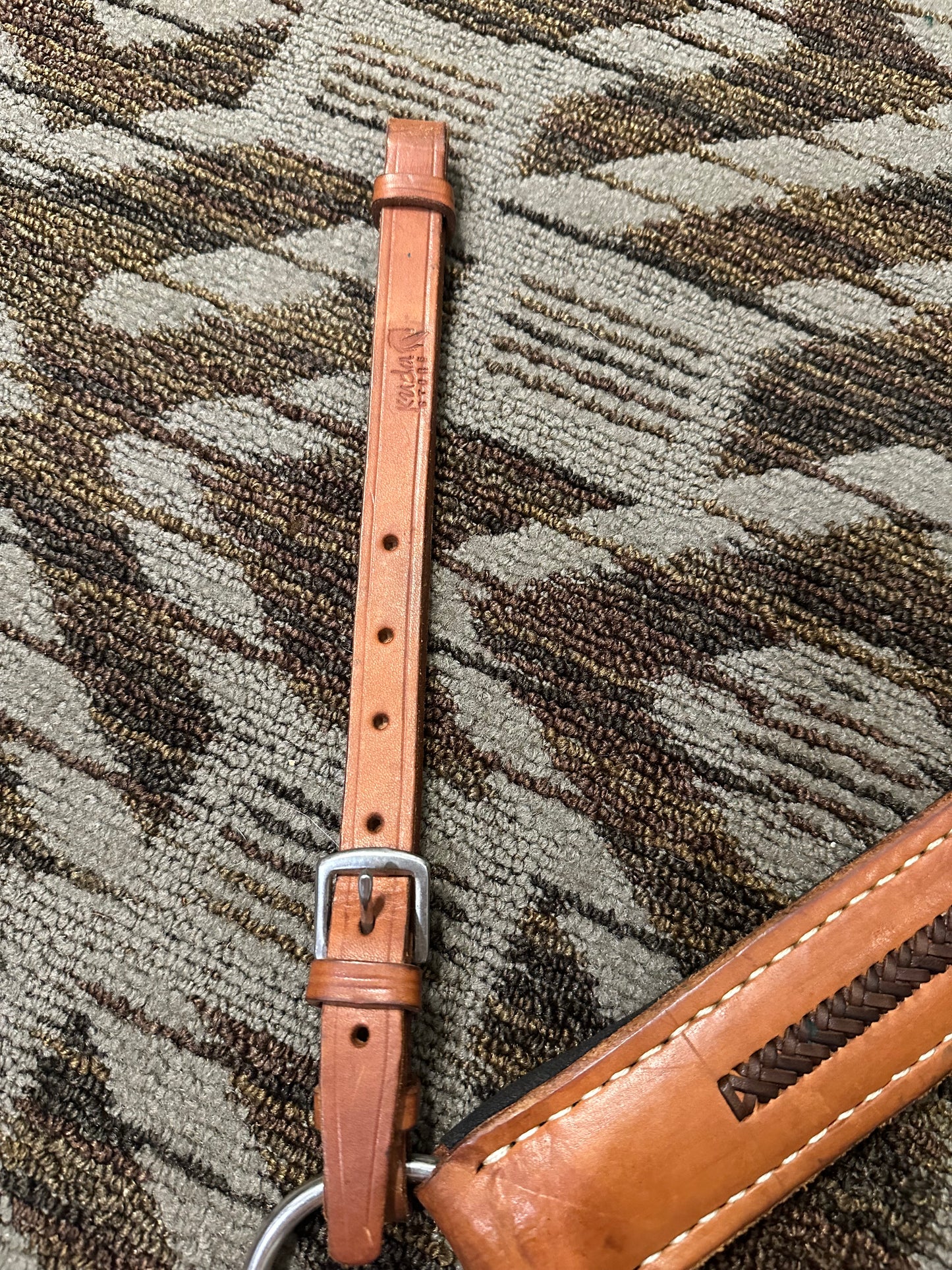 Kuda Straight Leather Breastcollar