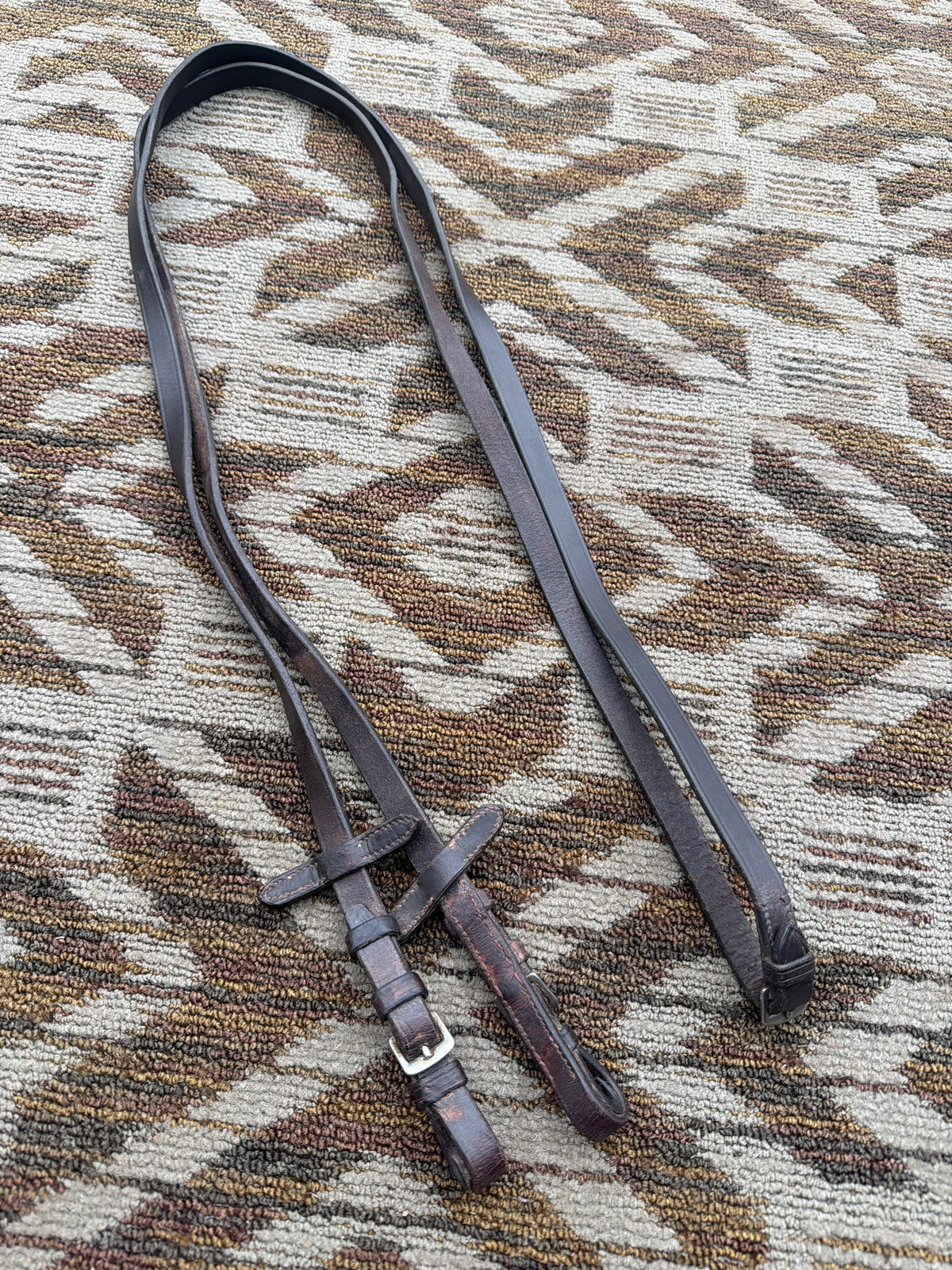 Brown Flat Reins w/ Stoppers
