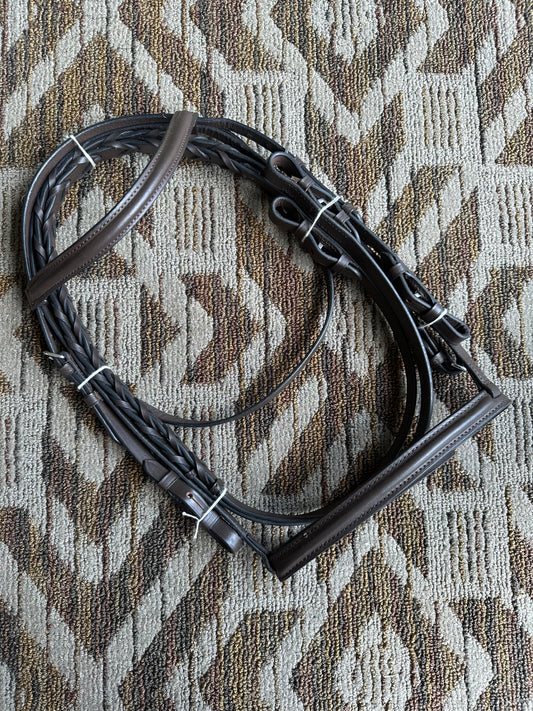New Brown Raised Bridle Set w/ Matching Reins