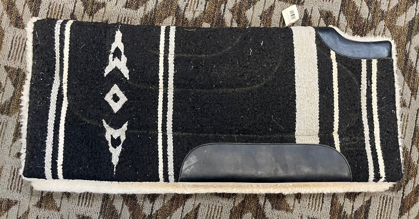 Black & Gray Cutback Saddle Pad