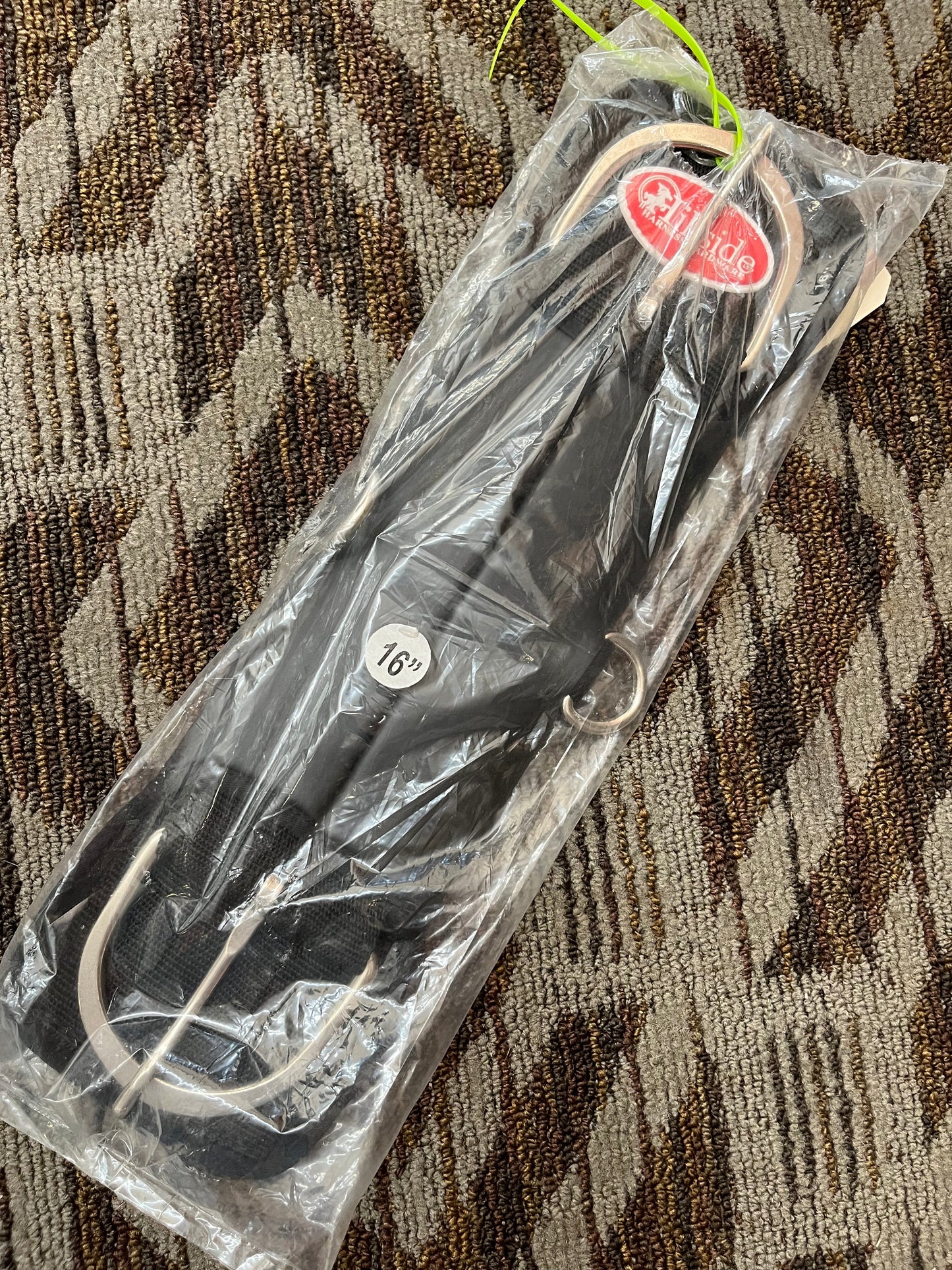 Hillside Neoprene Cinch - 16”