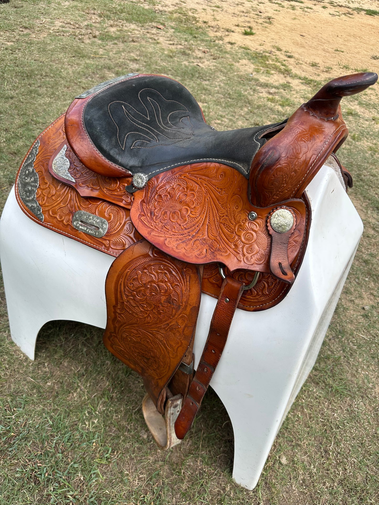 King Series Saddle
