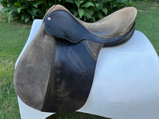 Courbette Husar Comfort All Purpose Saddle