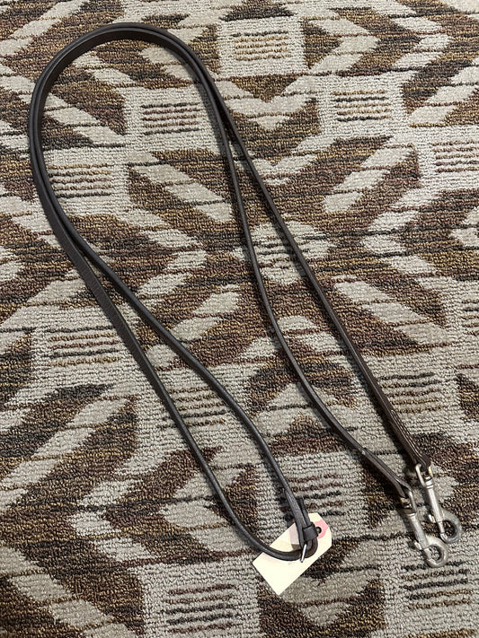 Brown Flat Reins w/ Clips