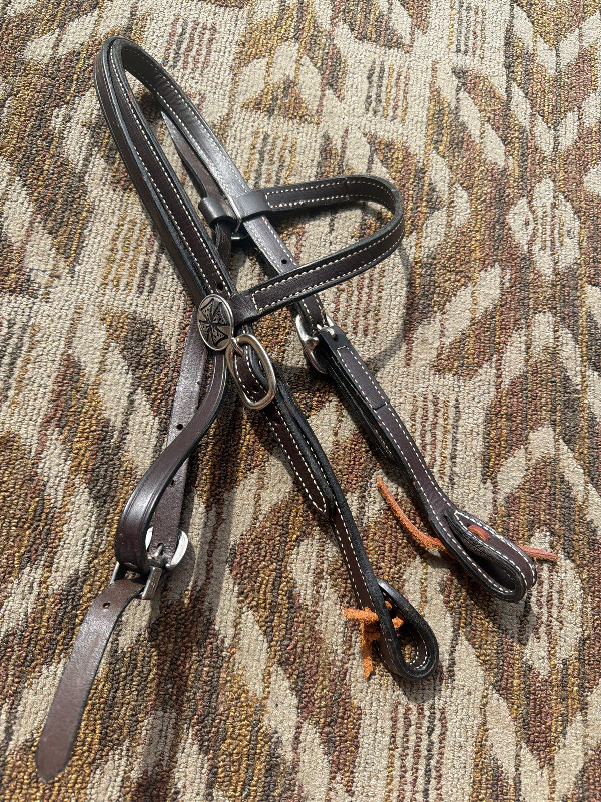 Heavy Duty Dark Oil Headstall w/ Conchos