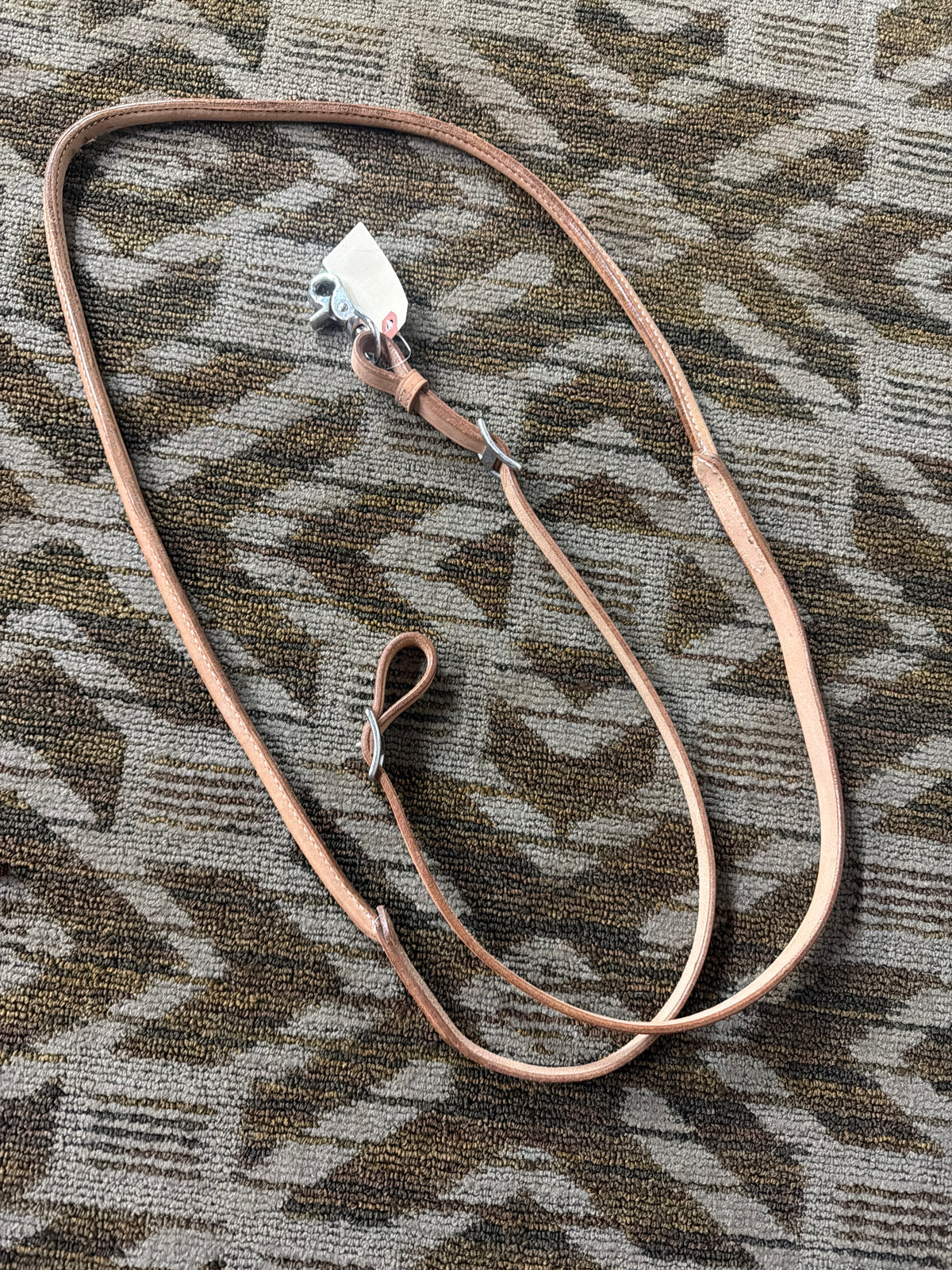 Light Oil Rolled Loop Reins