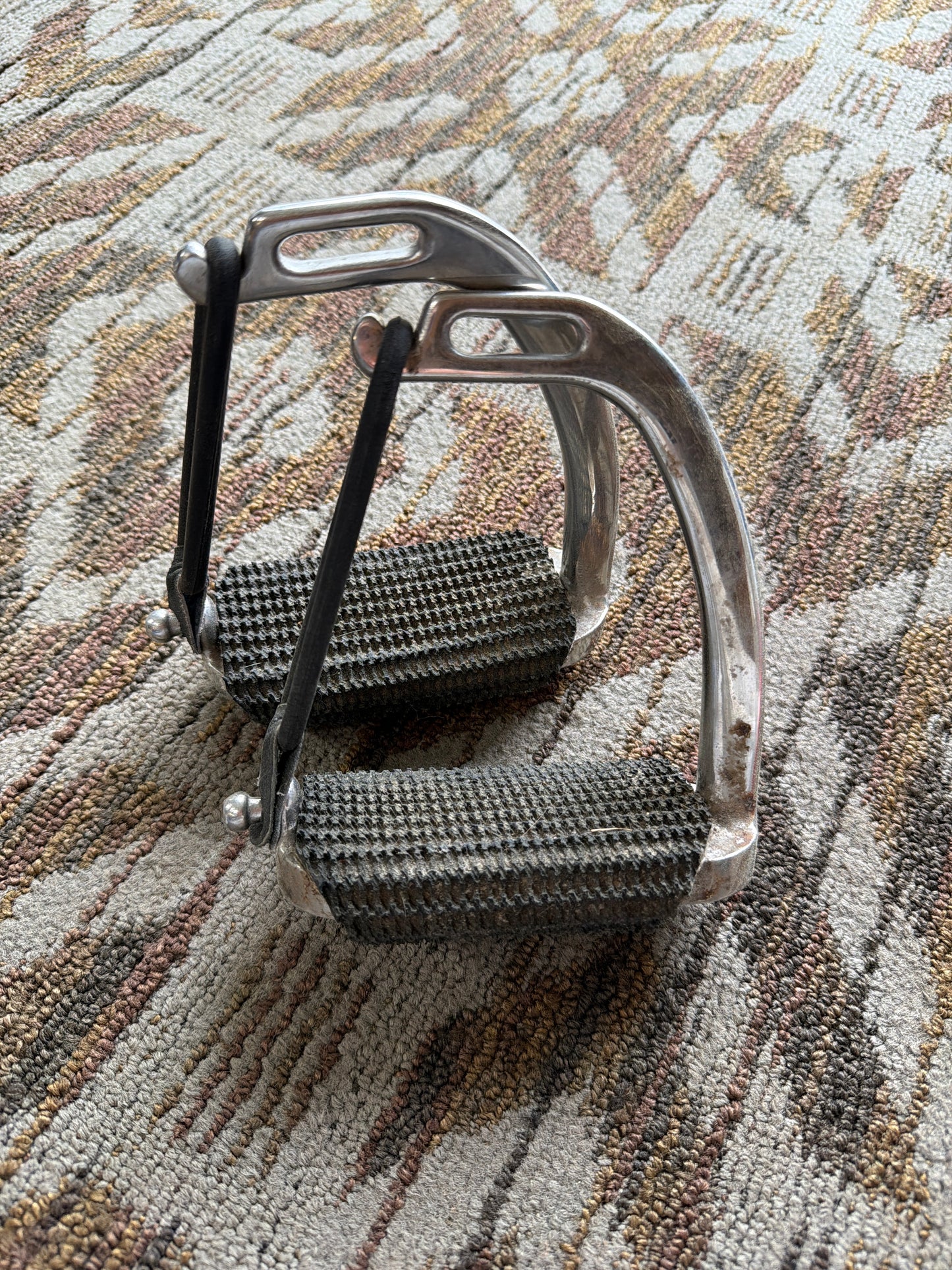Peacock Stirrups w/ Grip Pads