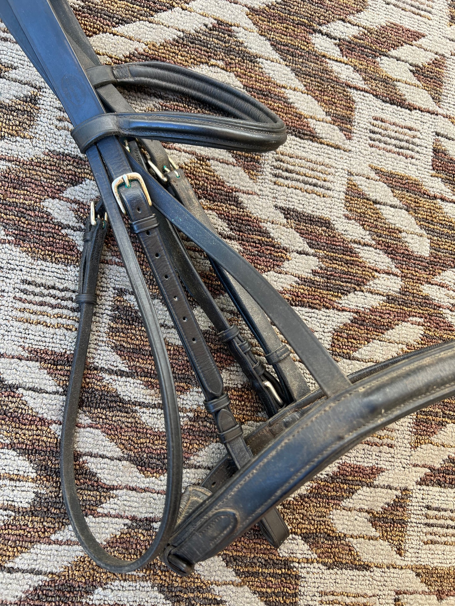 Bobby’s English Tack Black Dressage Bridle