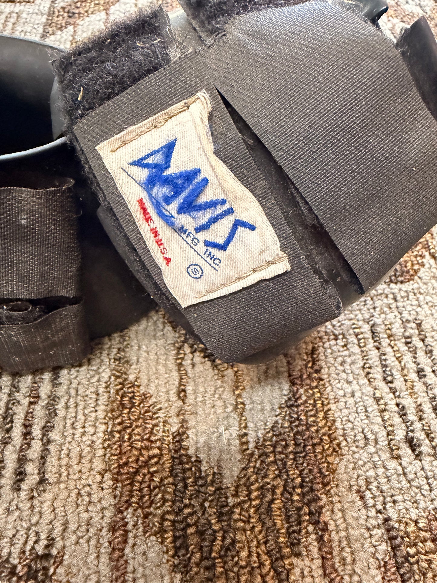 Davis Small Bell Boots