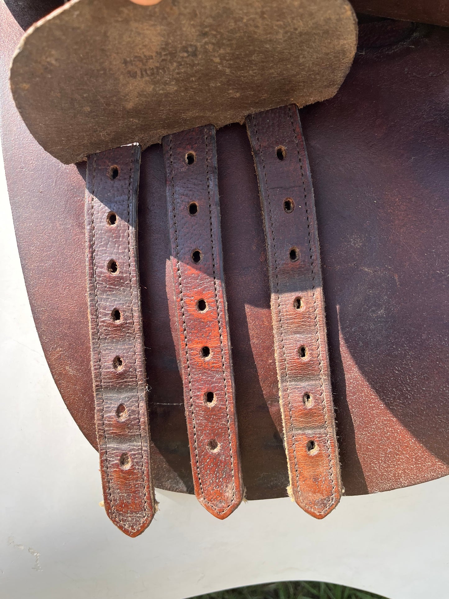 Lancers Close Contact Saddle
