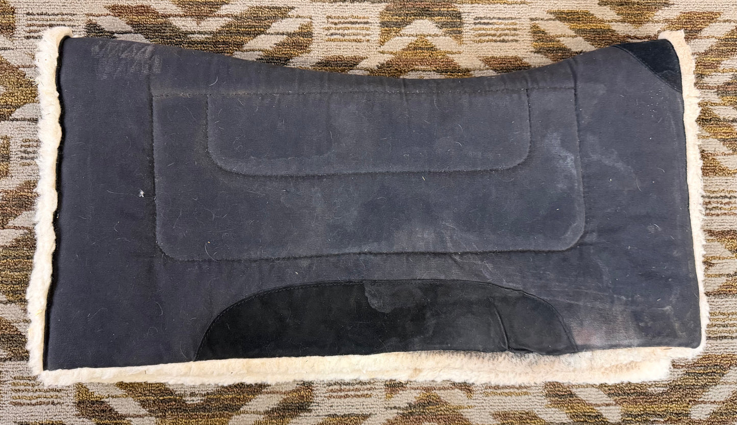 Cashel Contoured Fleece Pad