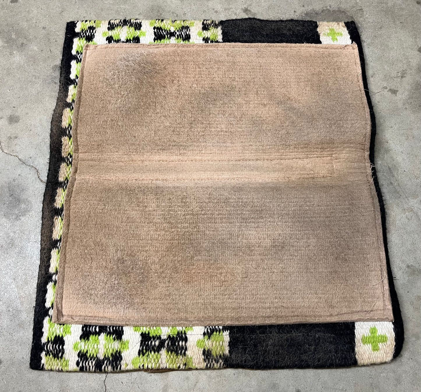 Showman Wool Top Pad