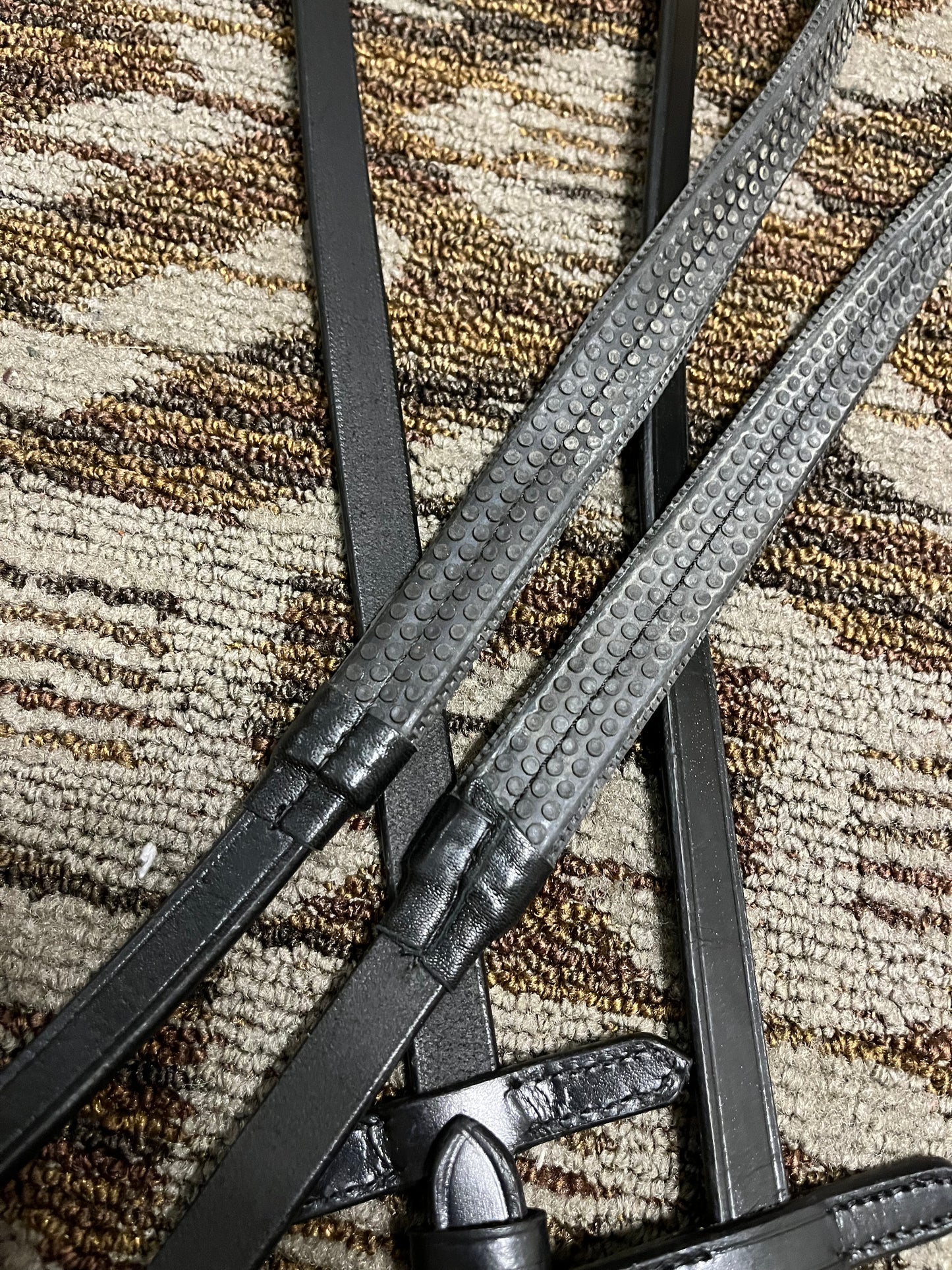 Black Rubber Reins