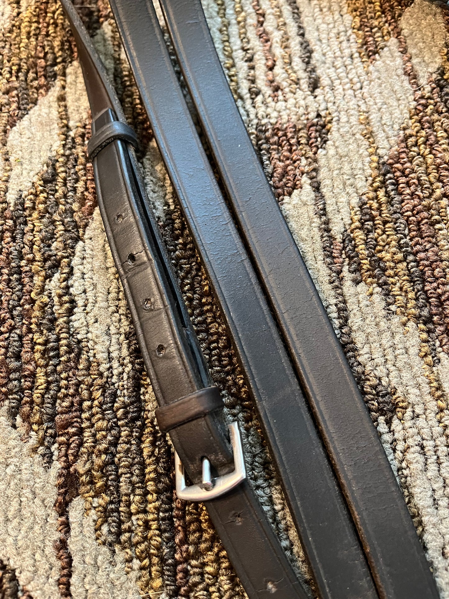 Flat Standing Martingale