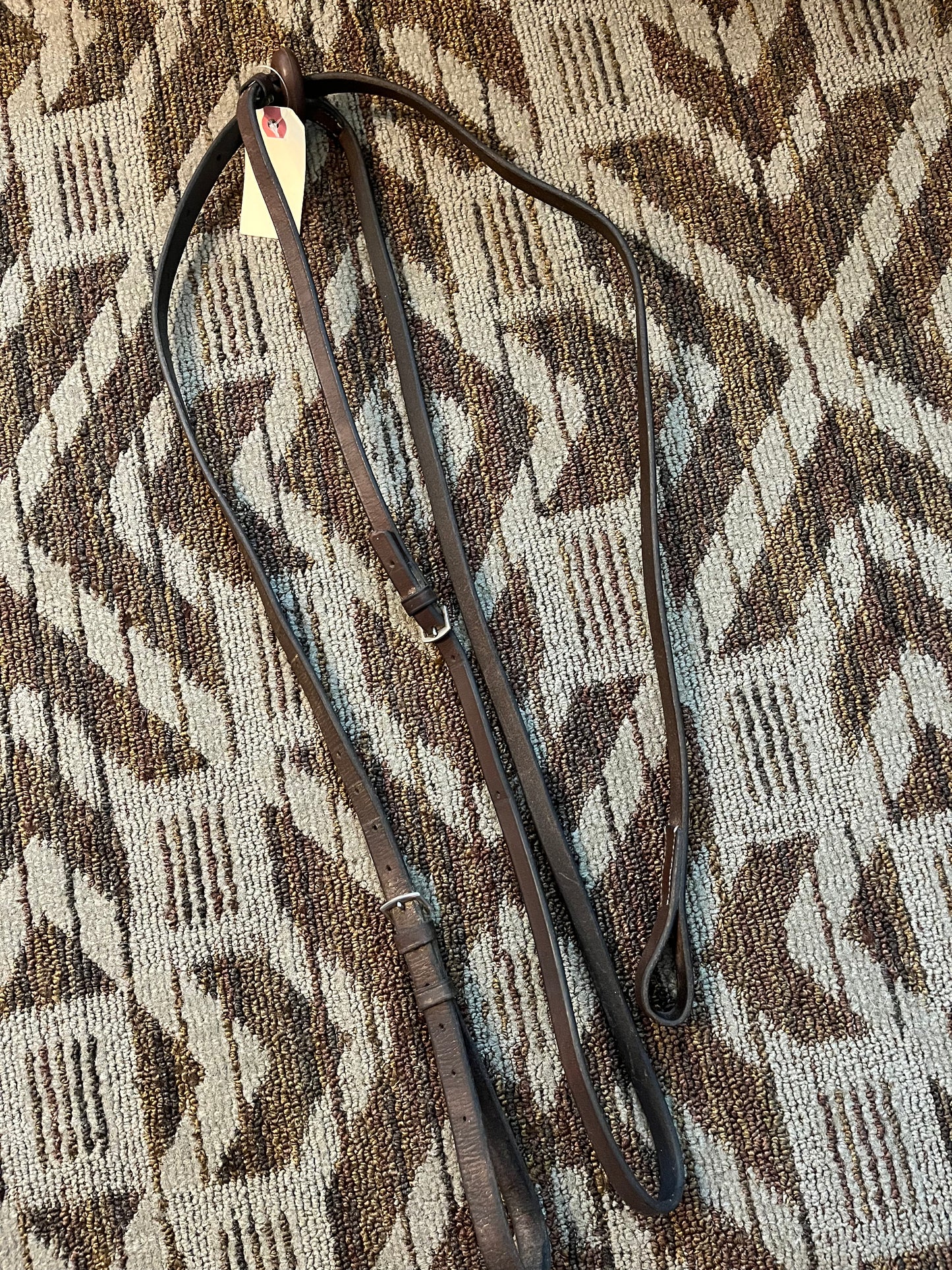 Flat Standing Martingale