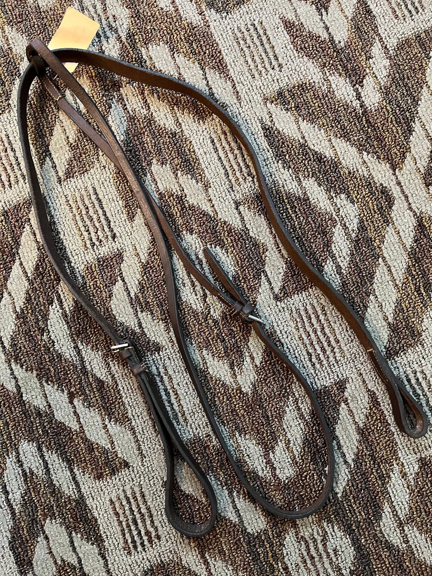 Flat Standing Martingale