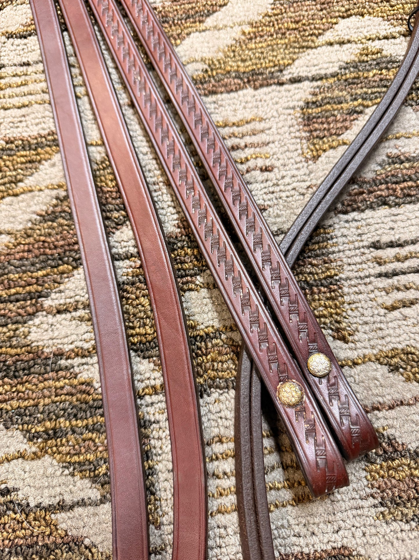 Tooled Dark Oil Split Reins