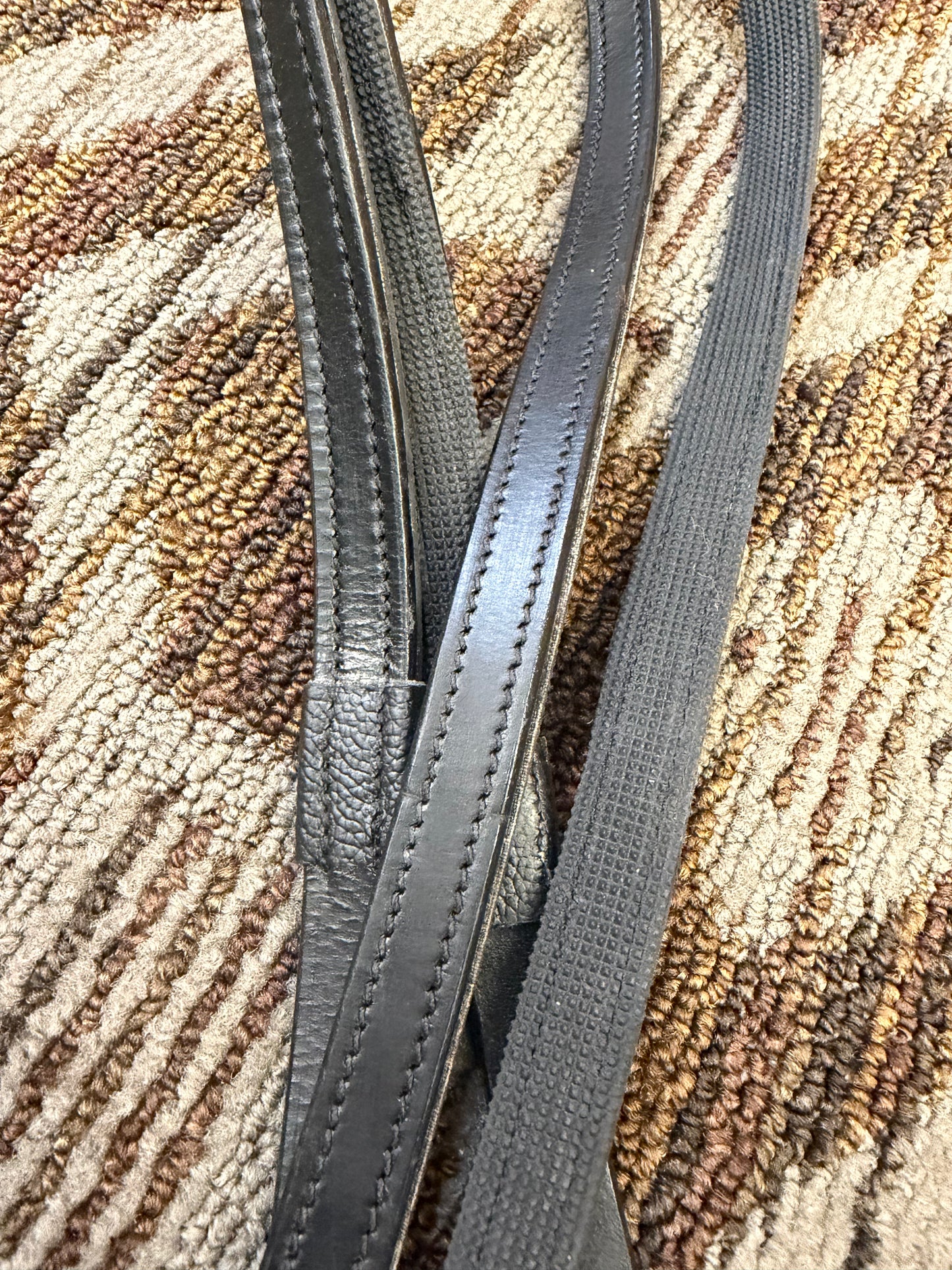 Black Flat Grippy Reins