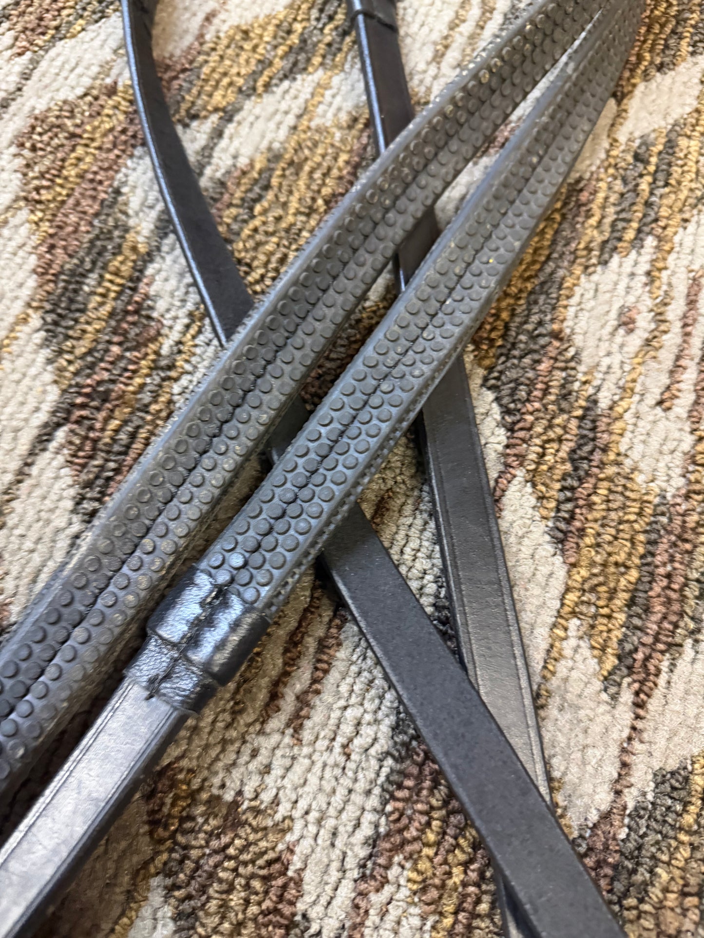 Black Rubber Reins