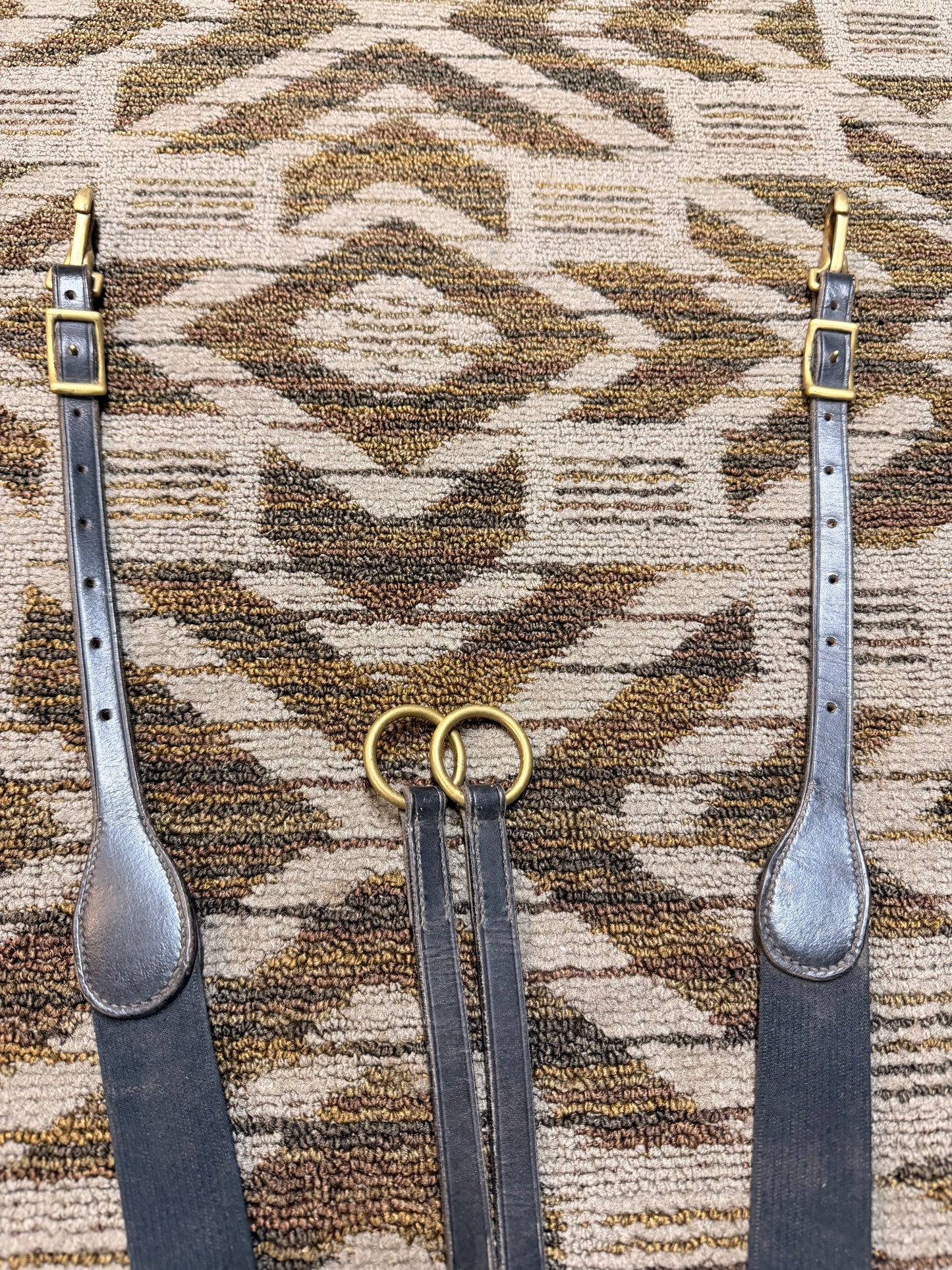 Black Elastic Breastplate