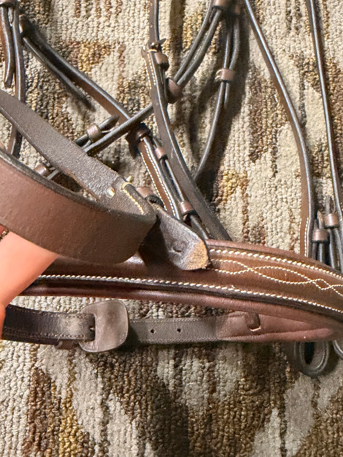 HDR Padded Anatomical Fancy Stitched Bridle w/ Matching Reins