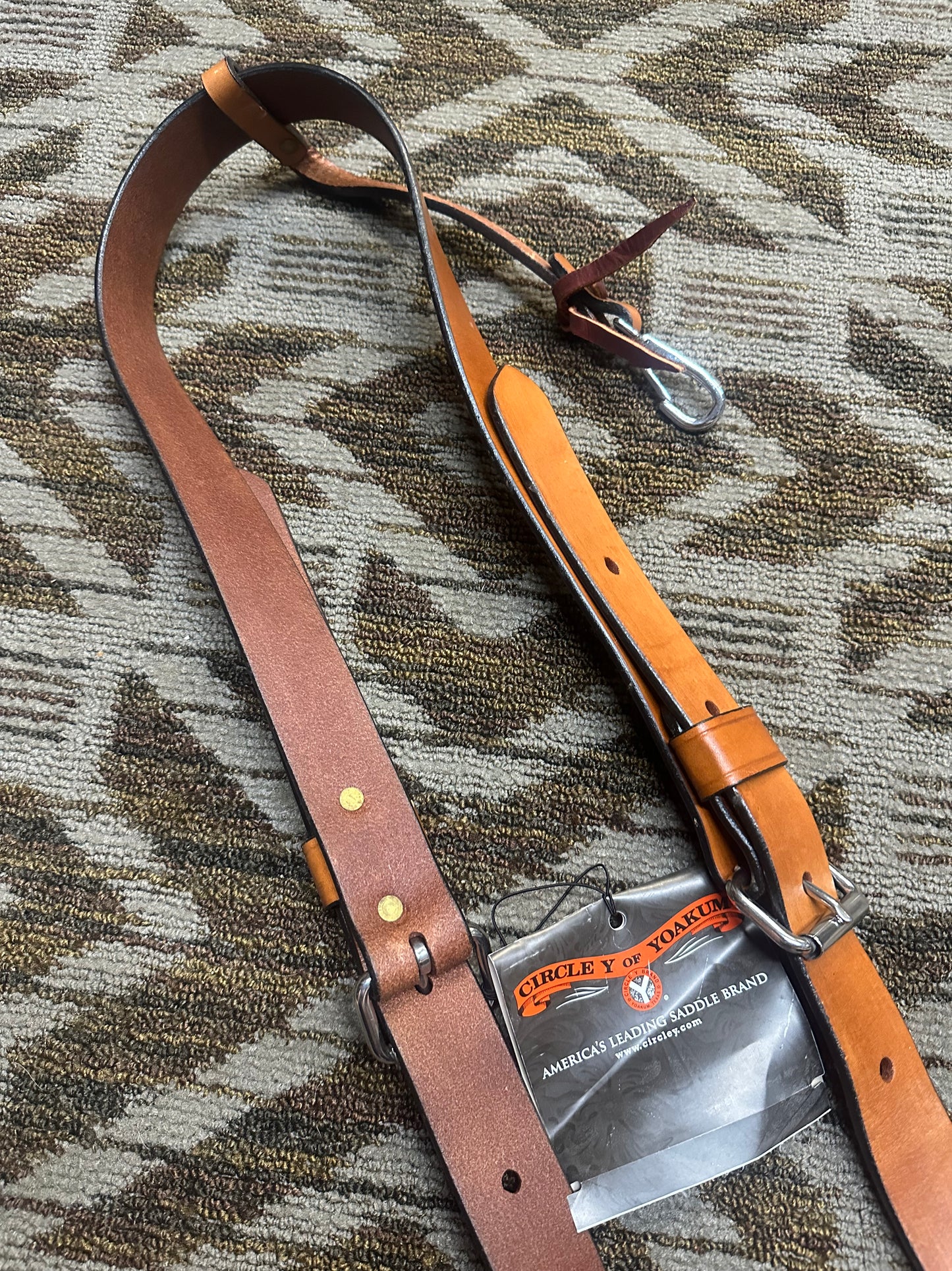 New Circle Y Back Cinch Set