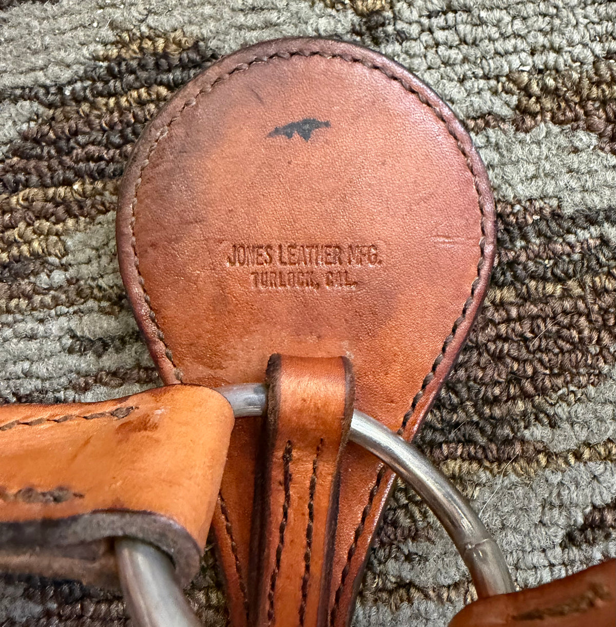 Jones Leather MFG Rolled Breastcollar