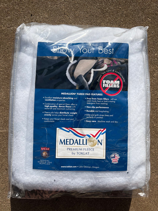 Medallion Fleece Close Contact Pad by Toklat