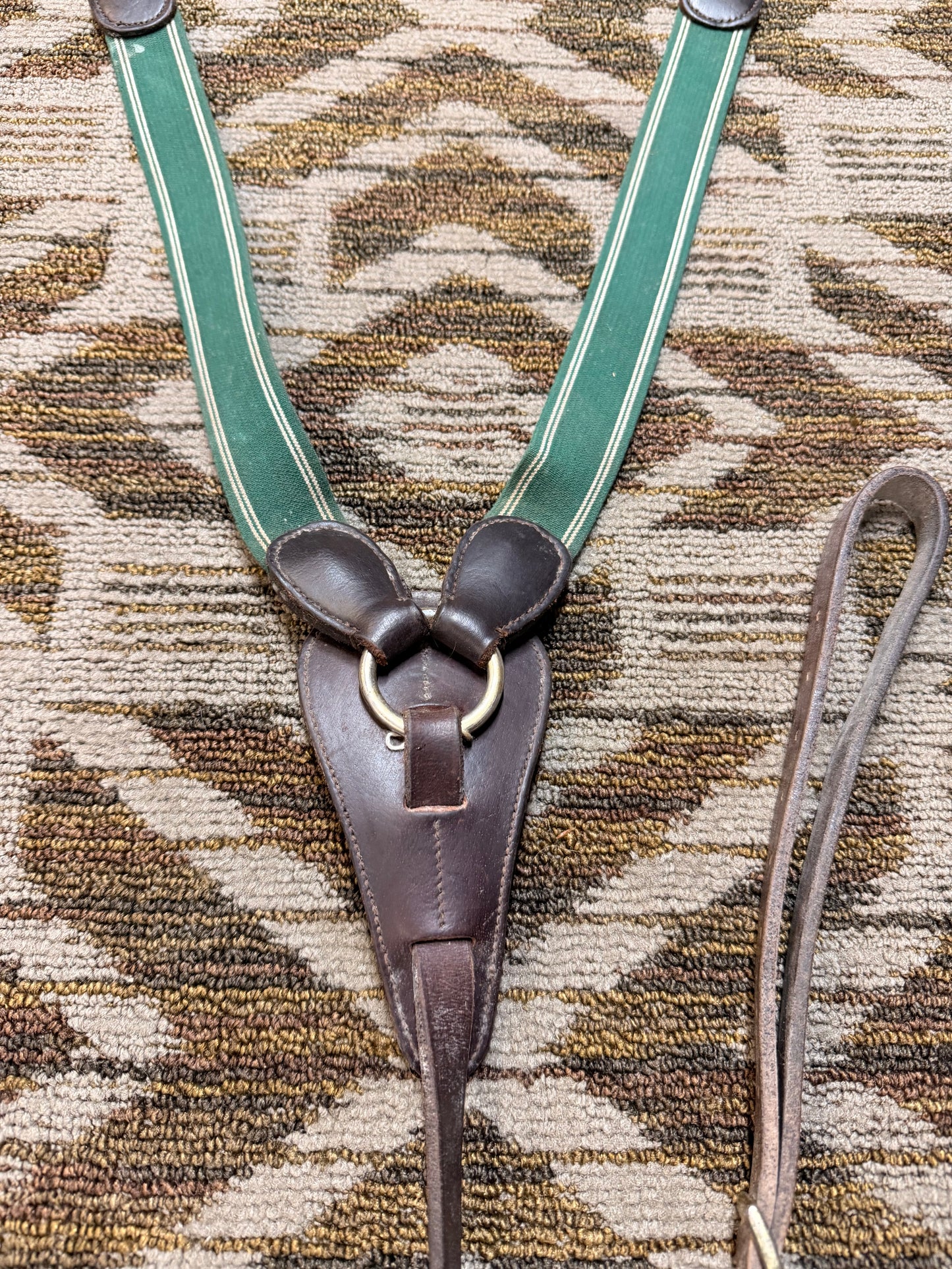 Green Elastic Breastplate