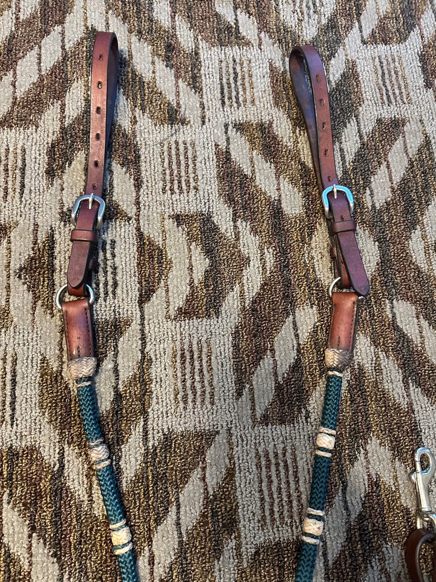 Leather Rolled Rawhide/Nylon Breastcollar