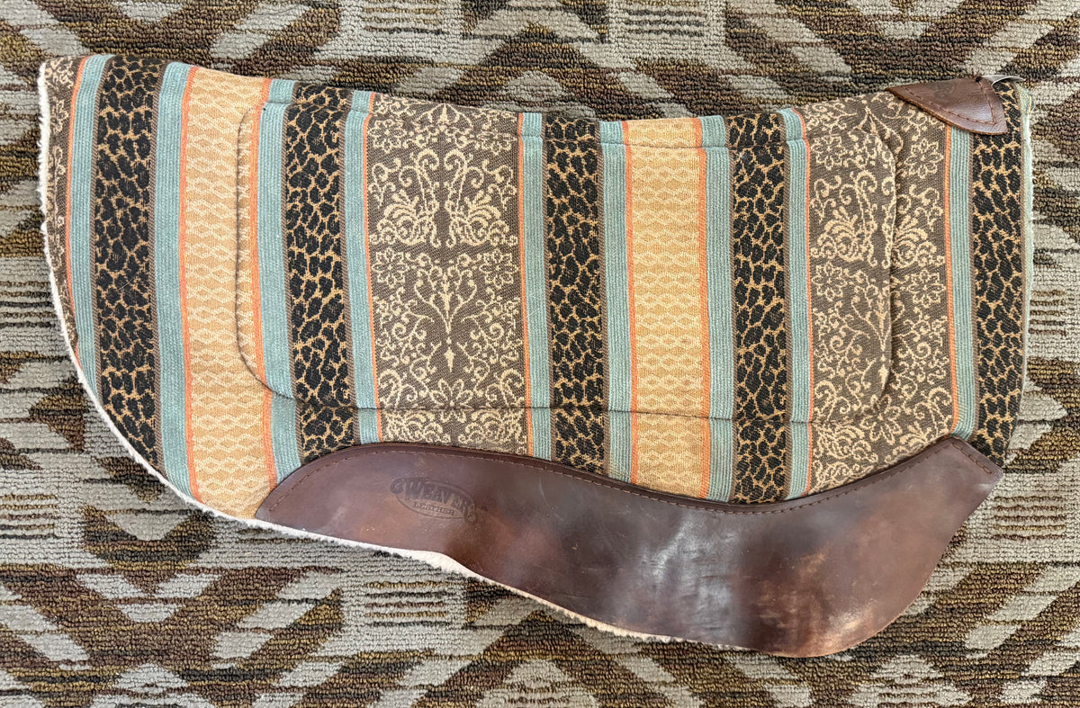 Weaver Round Skirt Pad
