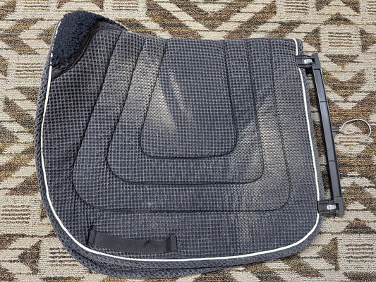 Roma Quilted Pad w/ Wither Padding
