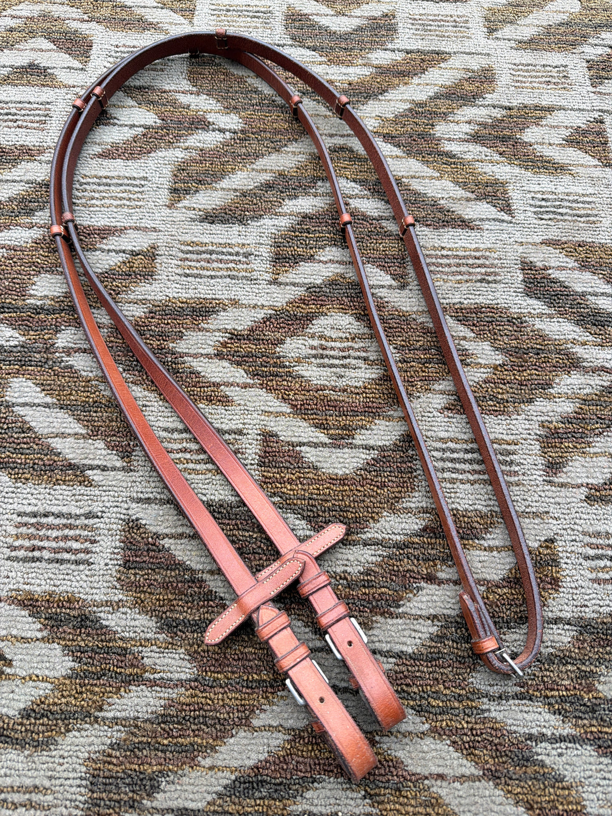 Chestnut Reins w/ Hand Stops