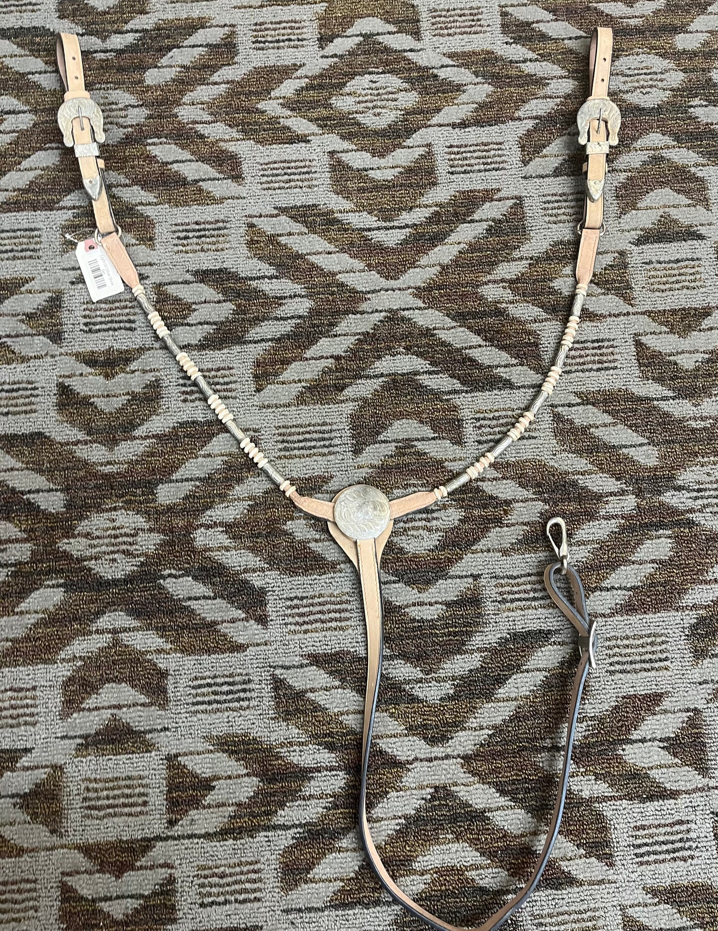 Light Oil Show Tack Set