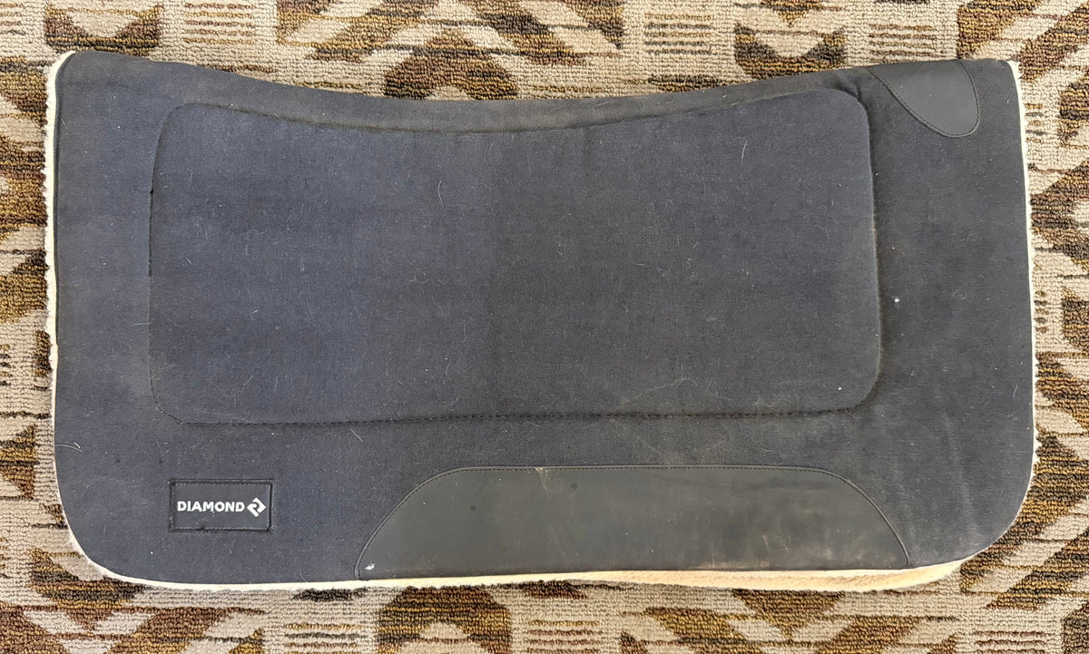 Diamond R Fleece Pad