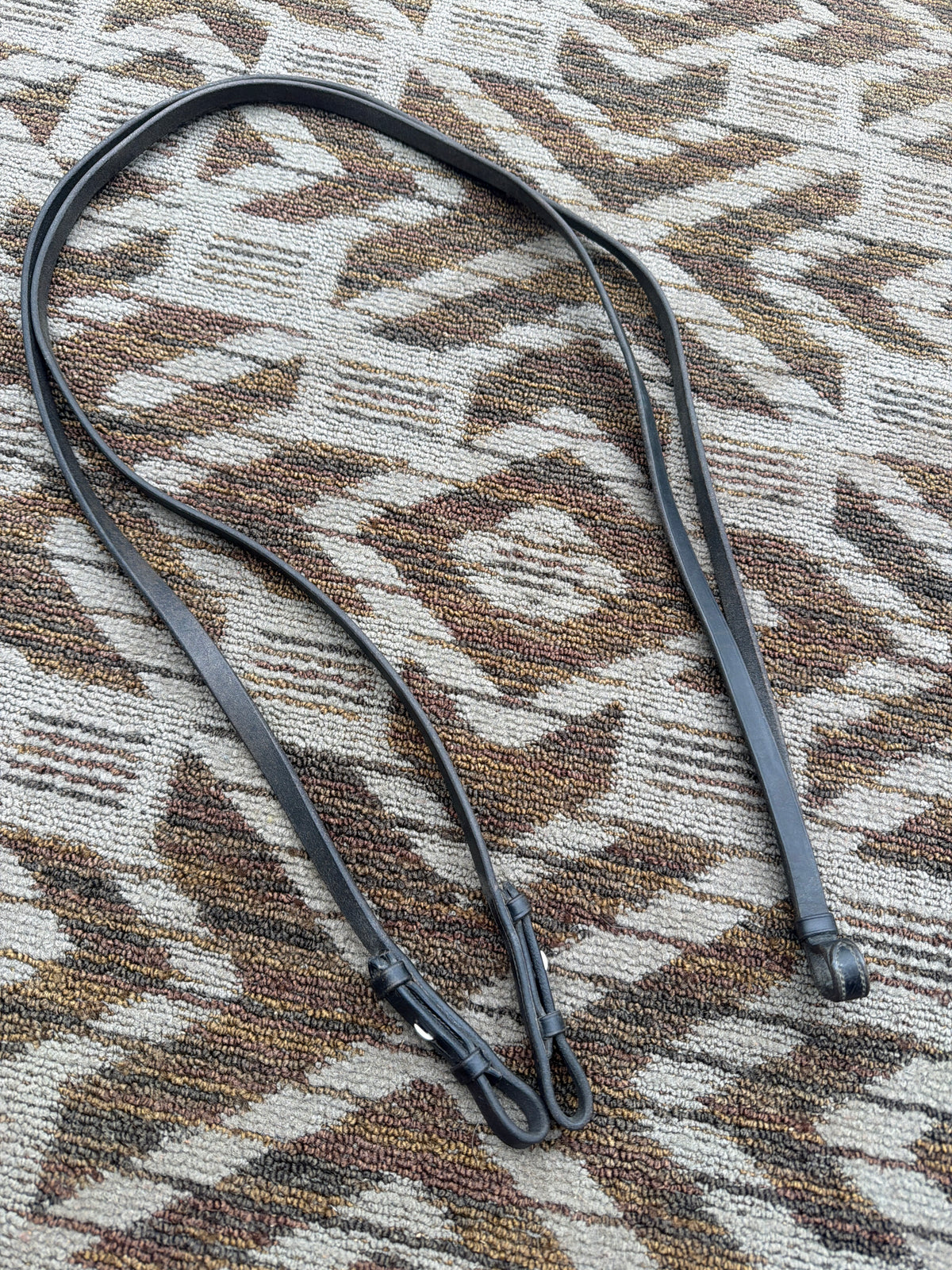 Black Curb Reins