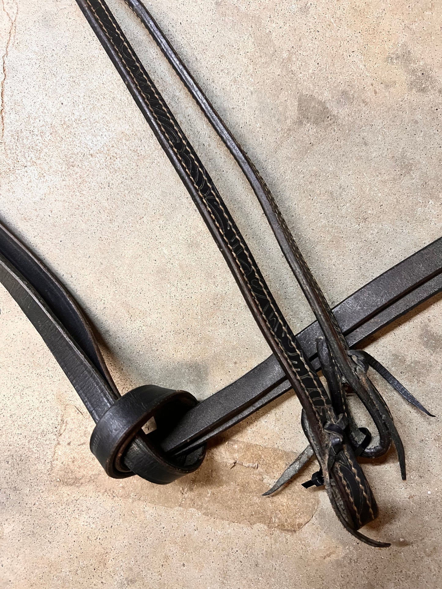 Black Tooled Split Reins