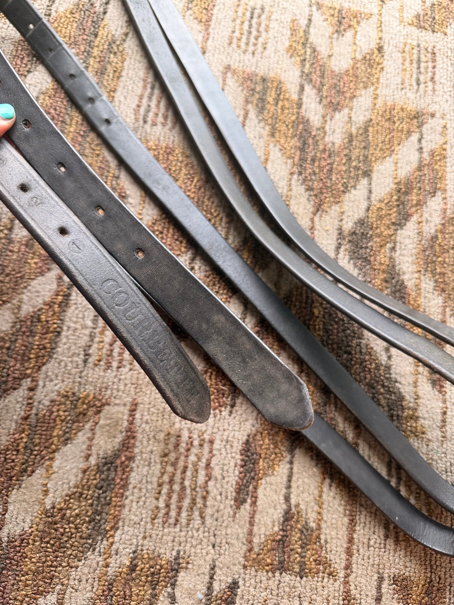 Black Courbette Stirrup Leathers - 70”