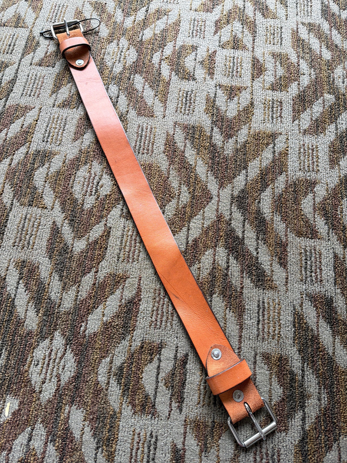 Light Oil Back Cinch - 33”