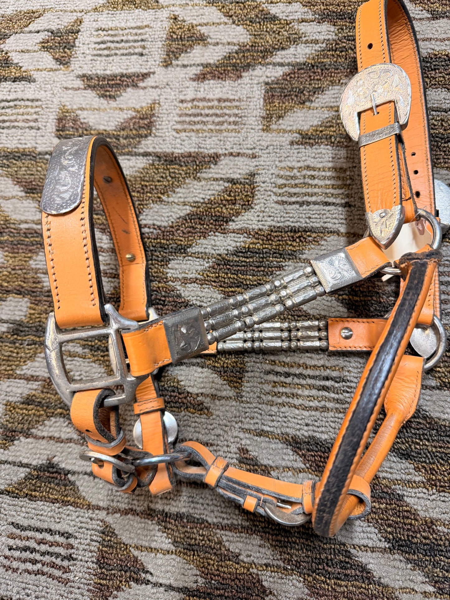 Light Oil Show Halter